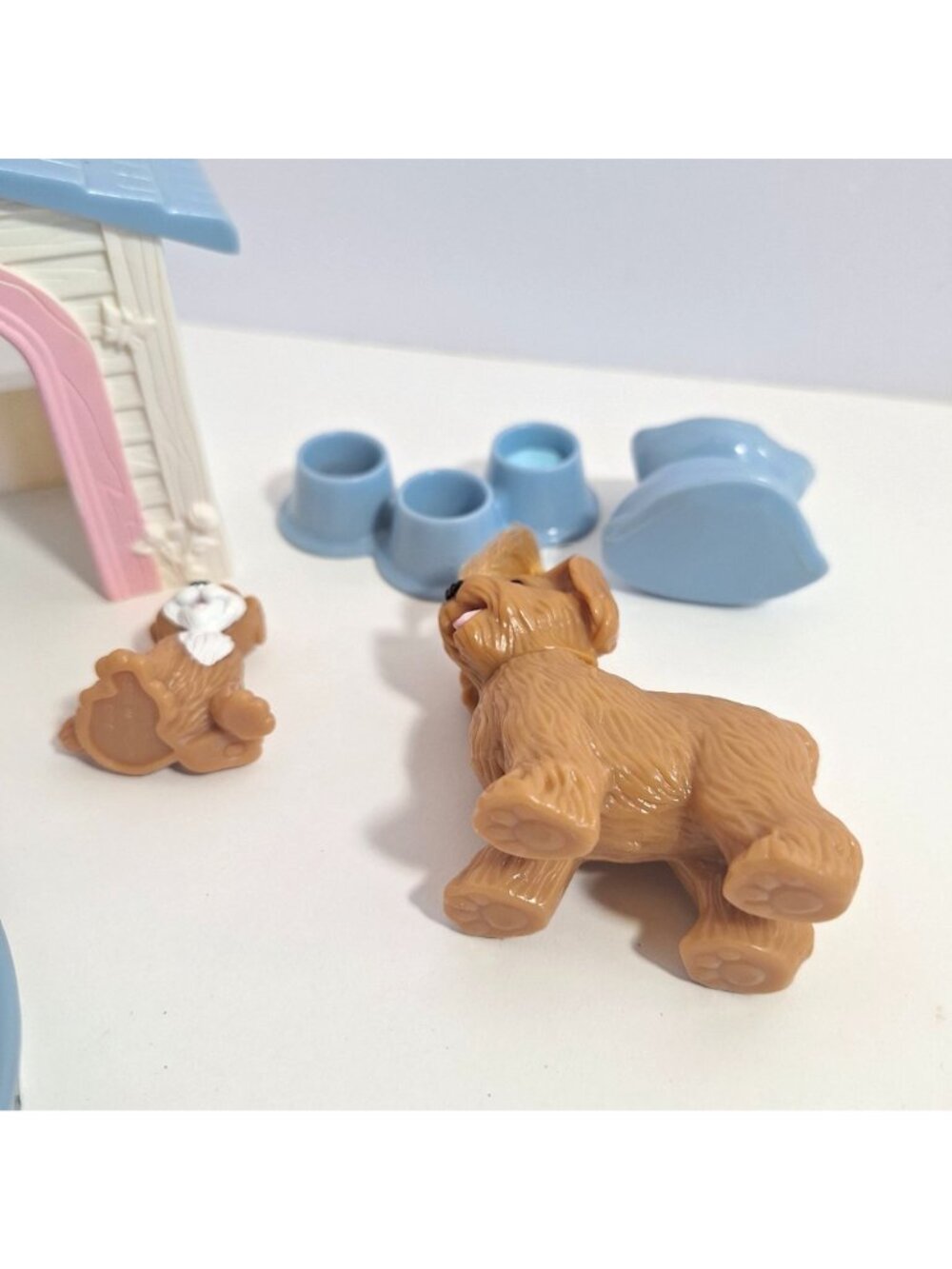 Loving Family Playtime Puppy Dog House Playset Fisher Price - Picture 6 of 7